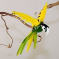 Papagei hängend, gefächert, klein, grün -gelb