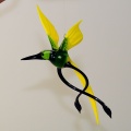 Wundersülfe, Vogel hängend, grün, gelb, schwarz
